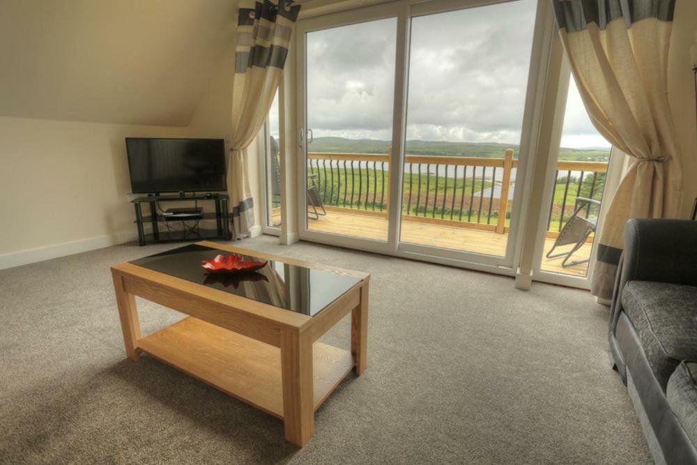 Lochview Chalet Eyre Εξωτερικό φωτογραφία